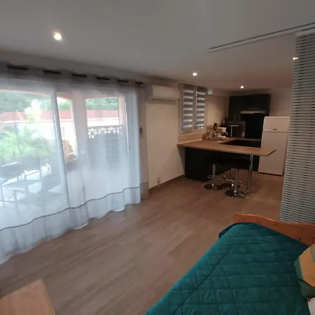 Appartements Dans Residence Avec Piscine - Mer A 500M Sainte-Marie-la-Mer Exterior photo