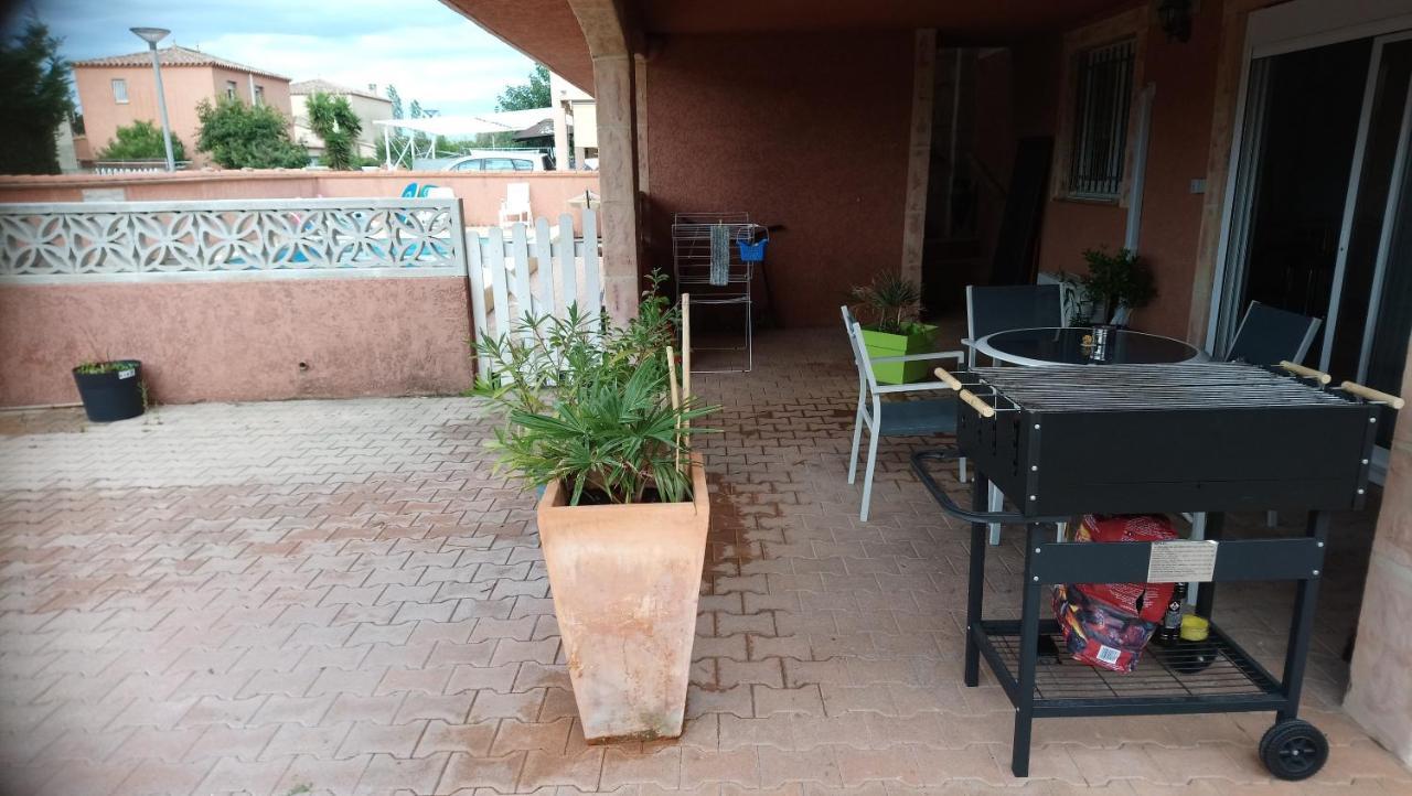 Dans Résidence Avec Piscine - à 500m Appartement *
