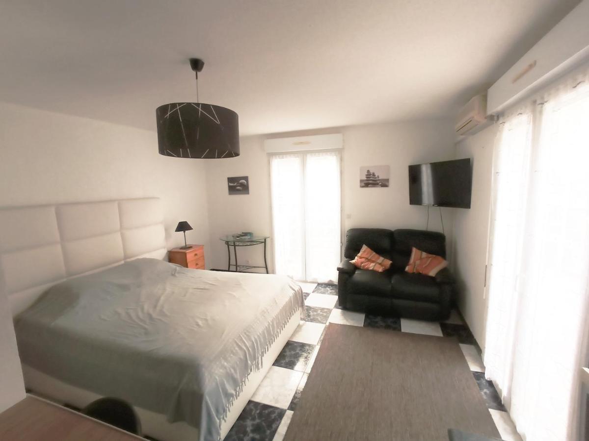 Dans Résidence Avec Piscine - à 500m Appartement Sainte-Marie-la-Mer
